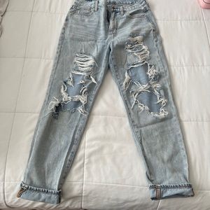 American eagle boyfriend jeans